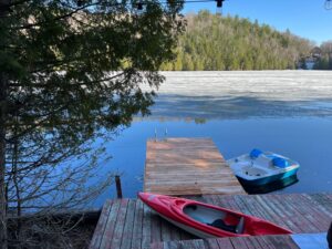 Ch. du Hibou, Val-des-Monts (Cottage Hibou)