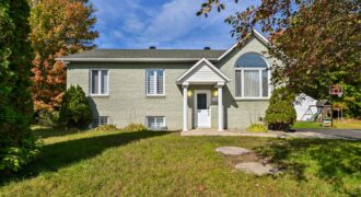 Luxury Fully Reconstructed Victorian Home in Westmount | 3+1 Bedrooms | Turnkey